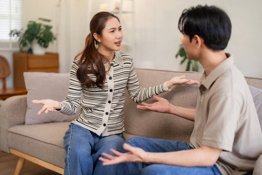 Viêm tinh hoàn bên phải khiến nam giới không muốn nhắc tới chuyện chăn gối